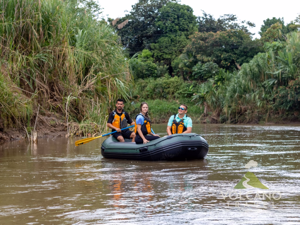 safari float in arenal